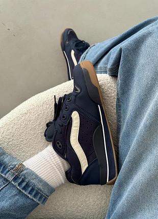 Кроссовки This iconic Vans sneaker is a good match for you if4 фото