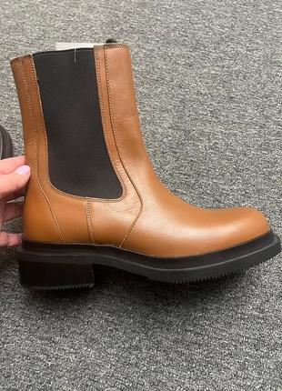 Новые классные кожаные челси