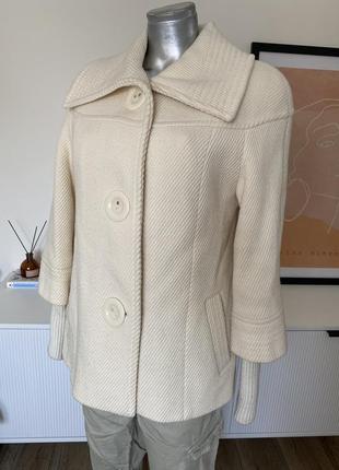 Теплый шерстяной жакет mangust