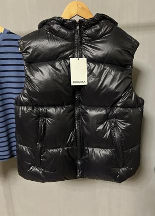 Шикарная теплая жилетка жилет безрукавка bershka испания! коллекция 2025 года!
