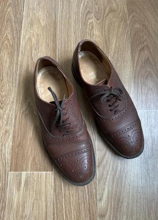Вінтажні чоловічі туфлі loake and sons