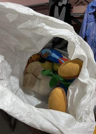 Продам 6 кг детских игрушек при 600 гр