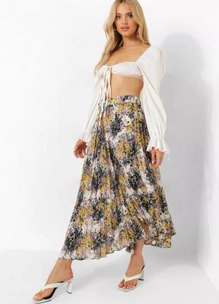 Плиссированная юбка меди с цветочным принтом бренда topshop