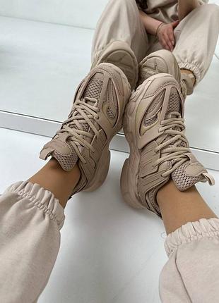 Кроссовки кемел