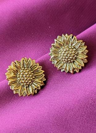 Винтажные серьги "солнечники" 
от бренда 1928 jewelry