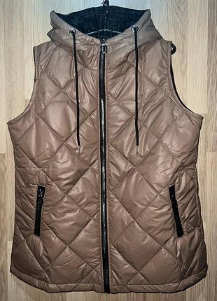 Женский качественный черный жилет из плащевки с капюшоном большой размер батал