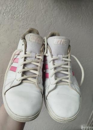Adidas кроссовки 35 размер 22 см стелька