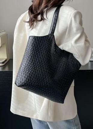 Тренд стильна велика чорна жіноча сумка на плече якісна екошкіра шопер тоут2 фото
