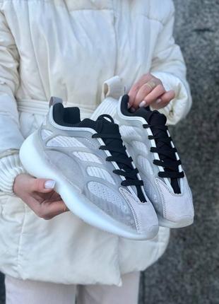 Кросівки для спорту бігу та фітнесу