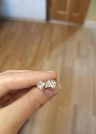 Гарна каблучка срібло 925