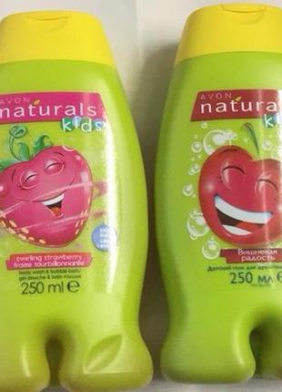 Гель для душа детский  naturals kids avon