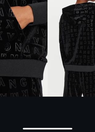 Armani костюм л