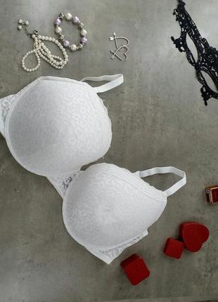 Білий мереживний бюстгальтер yours