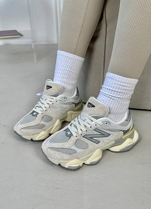 Женские кроссовки new balance 9060 lunar new year grey