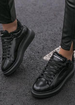 Жіночі зимні кросівки маквін alexander mcqueen black leather