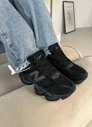 Жіночі кросівки New Balance 327 Svarta och röda sneakers