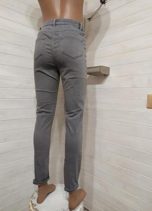 Классные 'эластичные   джинсы peacocks   xs\s4 фото