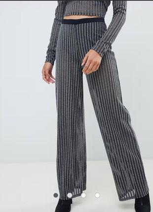Asos актуальные брюки палаццо silver глиттер в серебристые блестящие полоска бренд asos, р.12.