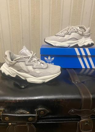 Кросівки adidas ozweego