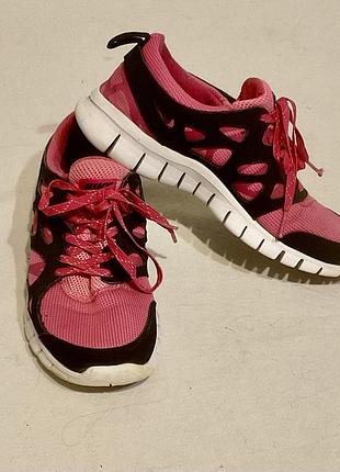 Кроссовки женские от nike