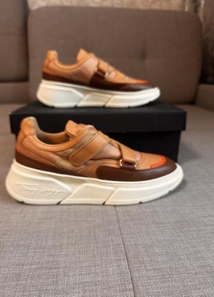 Женские кроссовки tommy hilfiger