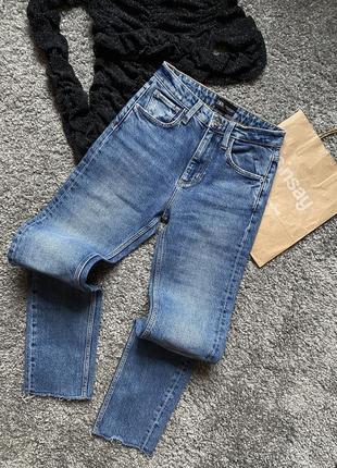 Zara джинси