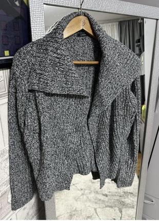 Светр, кардиган