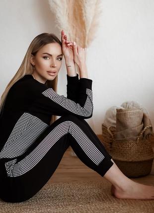 Женский прогулочный костюм из трикотажа "flex"
арт: 7995