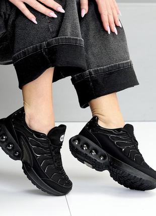Ефектні текстильні чорні міксові кросівки з силіконовими вставками
