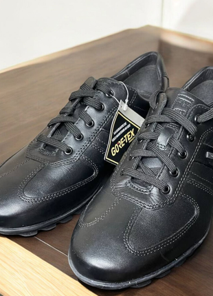 Чоловічі кросівки fretz-мембрана gore-tex(оригінал-швейцарія)42-27см
