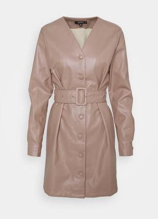 Крутезне шкіряне плаття з ременем missguided7 фото