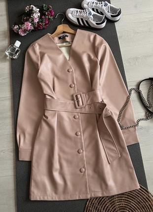 Крутезне шкіряне плаття з ременем missguided2 фото
