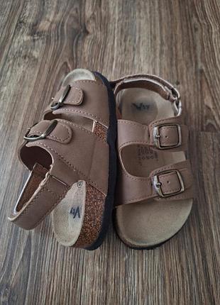 Босоножки сандалии на пробковой подошве от victory