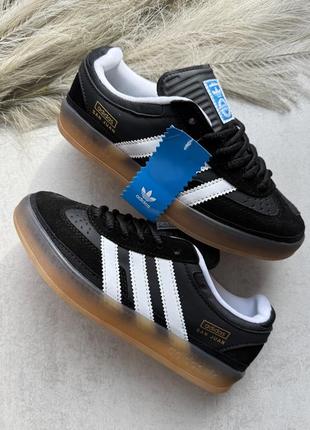 Кросівки adidas