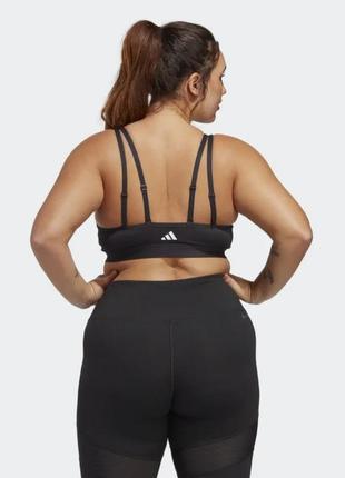 Спортивный топ на бретелях adidas