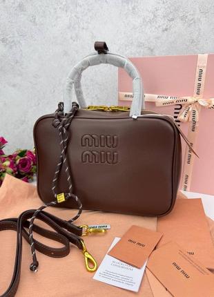 Сумка у стилі miu miu