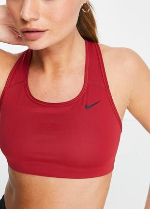 Спортивный топ nike dri-fit s m