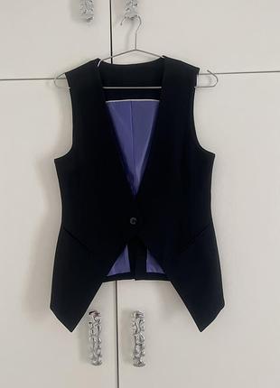Жилетка f&f 38