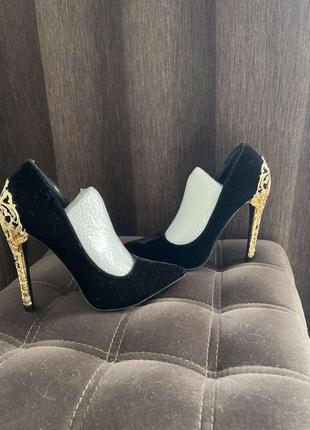 Жіночі туфлі justfabulos,zara