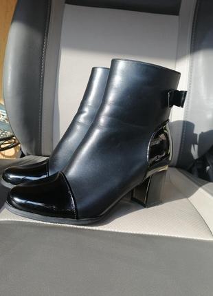 Женские ботиночки