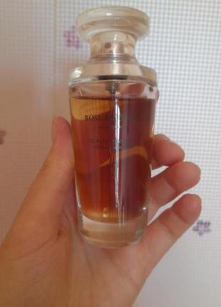 Парфумована вода rosa absolute. 50 ml. yves rocher. снятость.