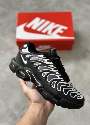 Кроссовки мужские nike air max plus drift black-white