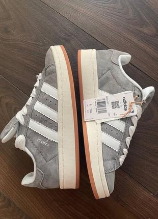 Замшевые кроссовки adidas originals2 фото
