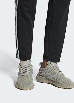 Оригінальні кросівки adidas sobakov