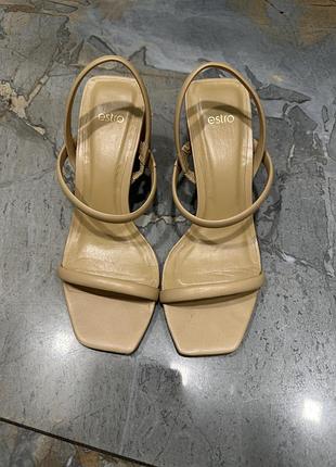 Мюлі 38 босоніжки