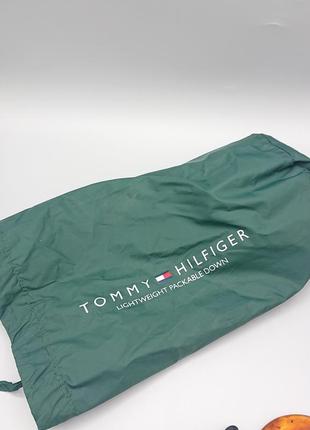 Легенька сумочка для мікропуховика tommy hilfiger