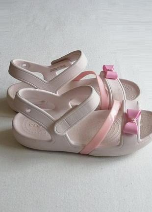 Босоножки сандалии  crocs