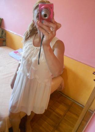 Платье бело-кремовое new york lanndry