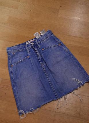 Стильна спідниця tommy jeans