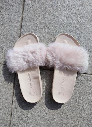 Оригинальные шлепанцы primark